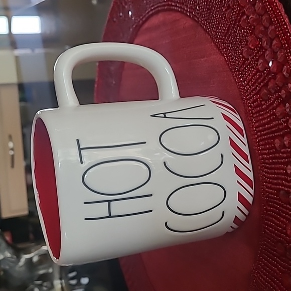 🍬Rae Dunn Mug - Picture 1 of 4